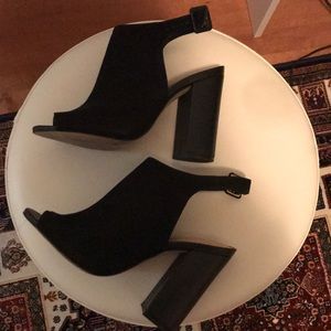 💕 Aldo Open-toe Heels - Size US 7